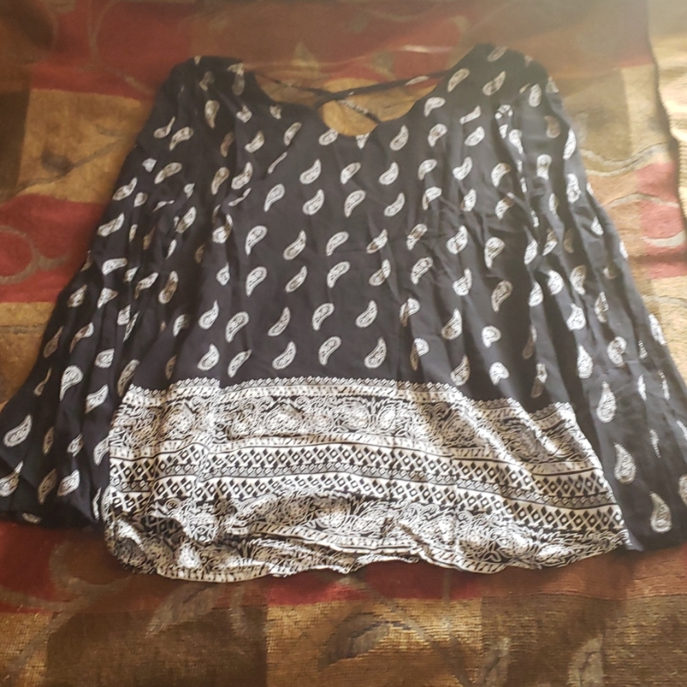 top - Picture 4 of 6